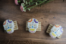 Load image into Gallery viewer, Bath bomb - 5.25 oz - Sugar Skull
