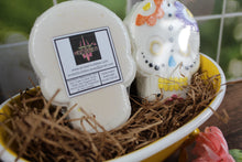 Load image into Gallery viewer, Bath bomb - 5.25 oz - Sugar Skull