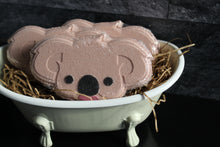 Load image into Gallery viewer, Bath bomb - 4.5 oz - Koala