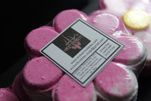 Load image into Gallery viewer, Bath bomb - 4.5 oz - Flower