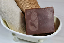 Load image into Gallery viewer, Fresh Vanilla handmade soap