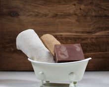 Load image into Gallery viewer, Fresh Vanilla handmade soap