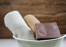 Load image into Gallery viewer, Fresh Vanilla handmade soap