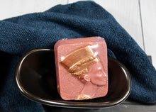 Load image into Gallery viewer, Nefertiti handmade soap