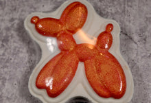 Load image into Gallery viewer, Balloon dog Bath bomb