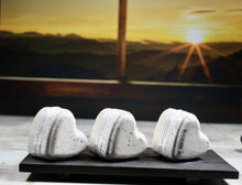 Load image into Gallery viewer, Heart Bath bomb - 4.5 oz - Sinus relief