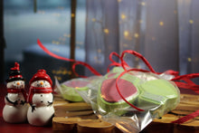 Load image into Gallery viewer, Bath bomb - 5.2 oz - Christmas Tree Lights