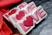 Load image into Gallery viewer, Bath bomb - 5 oz - LOVE