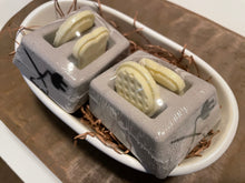 Load image into Gallery viewer, Bath bomb - 5.25 oz - Toaster