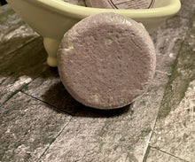 Load image into Gallery viewer, Shampoo bar - Lavender