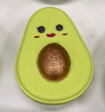 Load image into Gallery viewer, Bath bomb - 6 oz - Avocado