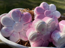 Load image into Gallery viewer, Bath bomb - 4.5 oz - Flower