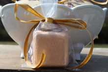 Load image into Gallery viewer, Uplift Shower Steamer - 4 oz Orange