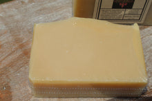 Load image into Gallery viewer, Tea Tree & Peppermint Essential Oil handmade soap