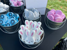 Load image into Gallery viewer, Bunny Bath bomb - 5.5 oz - Fairy Dust Scent