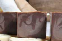 Load image into Gallery viewer, Fresh Vanilla handmade soap
