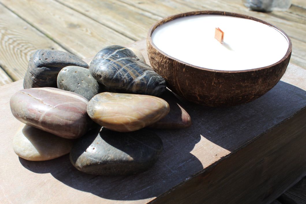 Coconut shell wood wick soy candle-Caribbean coconut scented