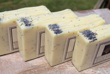Load image into Gallery viewer, Lemongrass &amp; poppyseed soap
