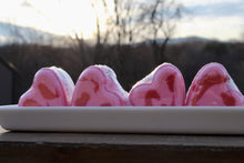 Load image into Gallery viewer, Heart Bath bomb - 4.5 oz - Bite me! Scent
