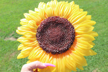 Load image into Gallery viewer, Yellow Sunflower
