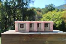 Load image into Gallery viewer, Georgia Peach handmade soap
